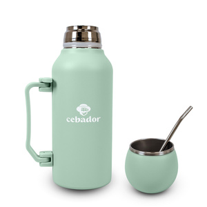 YerbaGo – Thermos met kalebas en bombilla 1,3 L – pistache