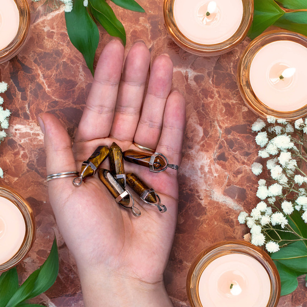 Hanger met tijgeroog