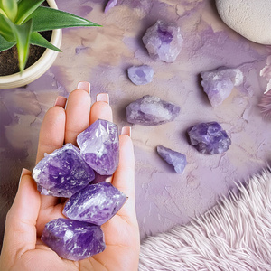 Amethist (ruwe steen) 1 stuk.