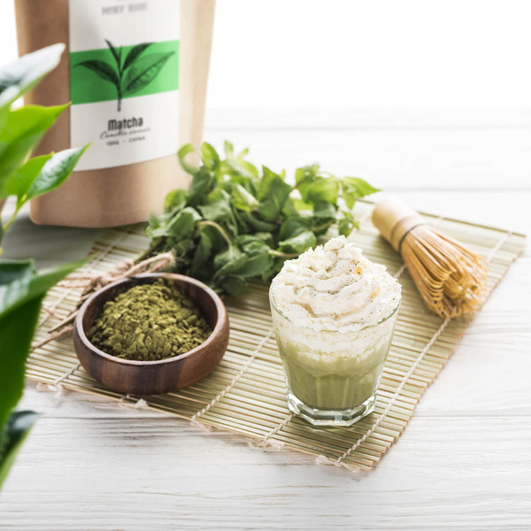 Set van 2 Chinese matcha‑theeën: premium + culinair